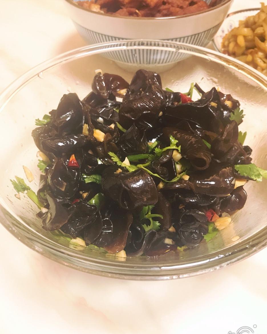 凉拌爽脆木耳