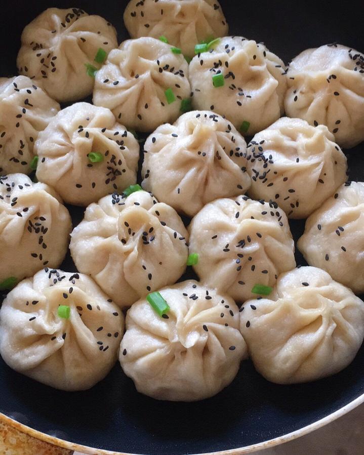 鲜虾猪肉生煎包（一定要看视频哟~）