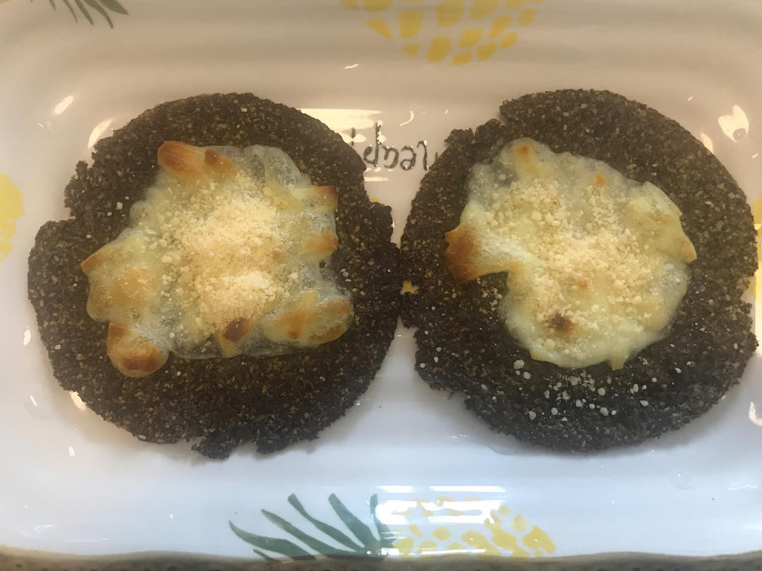 生酮亚麻籽饼
