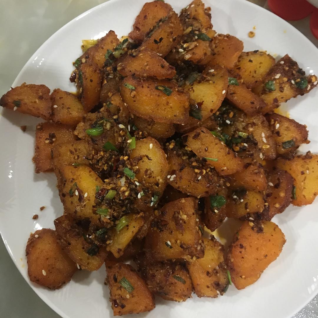 蒜香孜然土豆