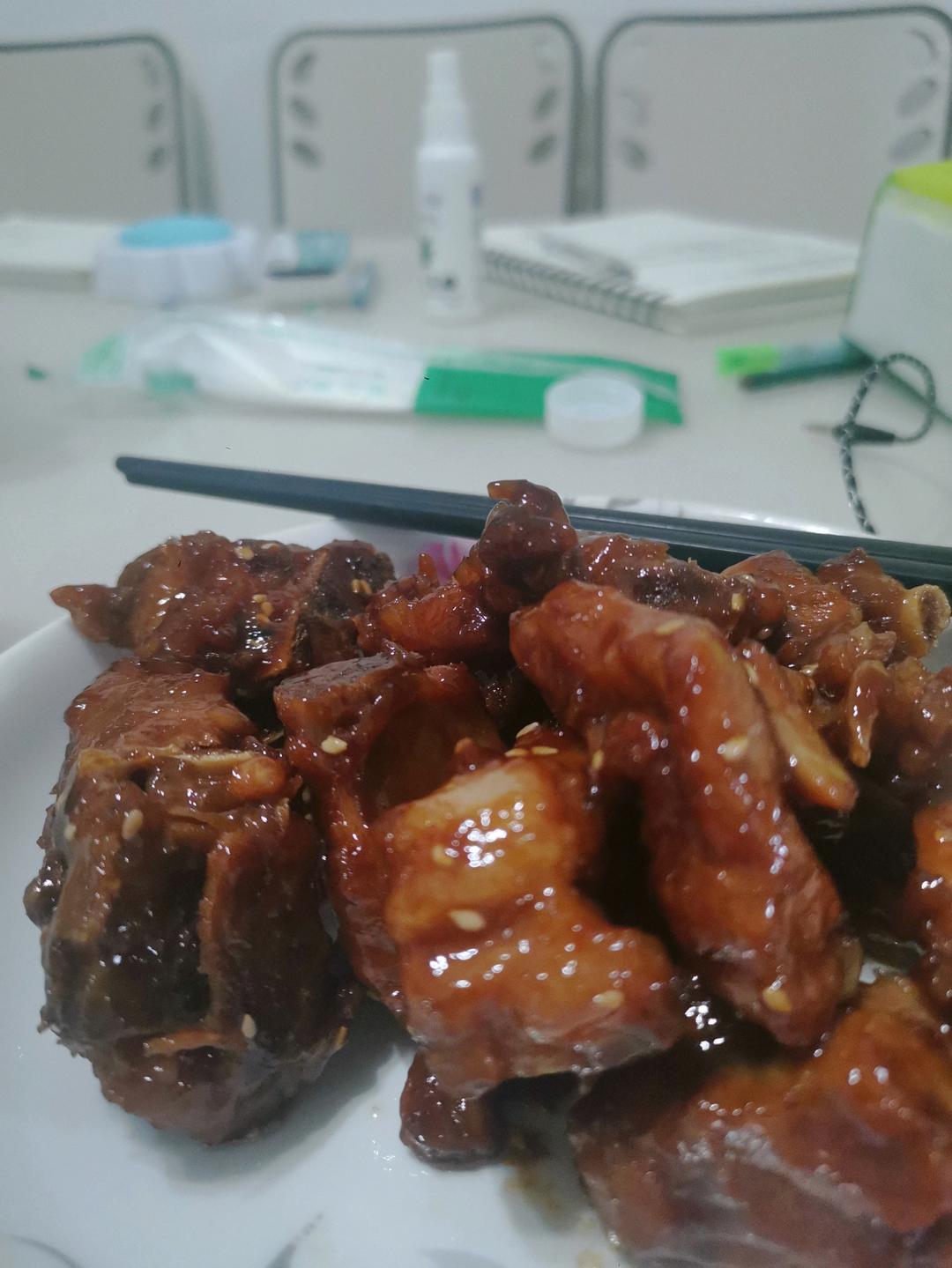 零失败的“糖醋排骨”黄金配比酱汁
