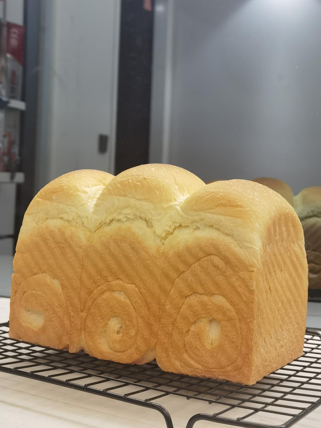 夺命软吐司(๑´ڡ`๑)超软拉丝极速方便的一次发酵吐司