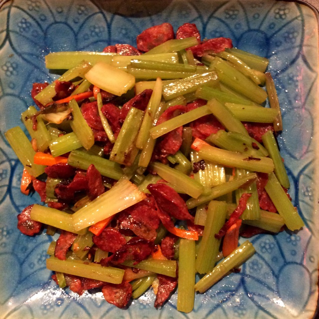 西芹炒腊肉