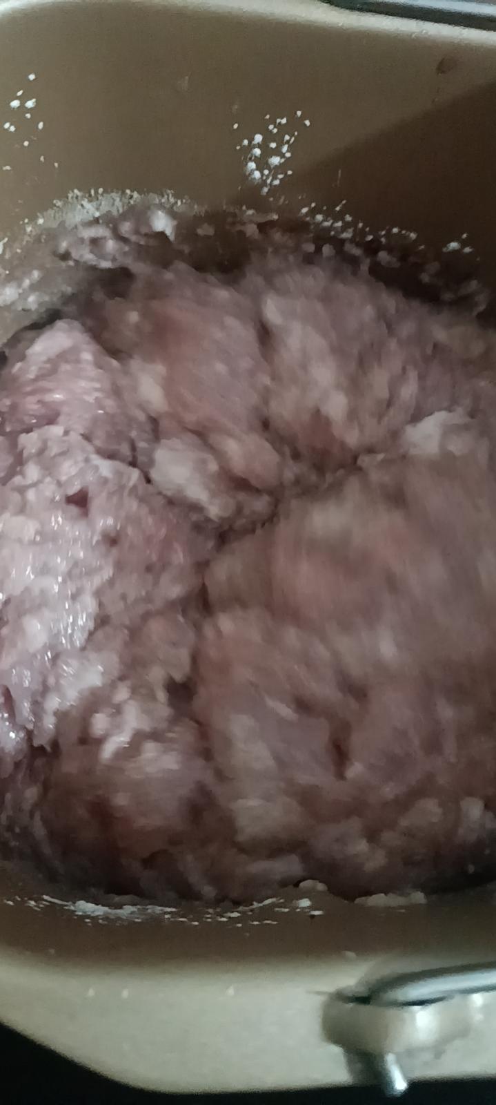 自制蒜味香肠