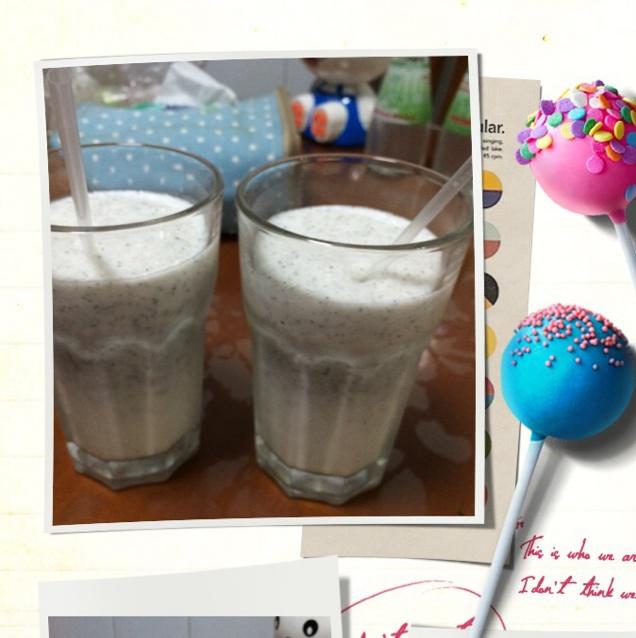 火龙果奶昔～夏日清凉好饮品的做法 步骤1