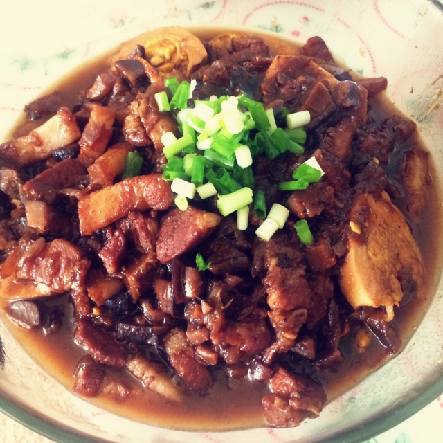 台式卤肉饭