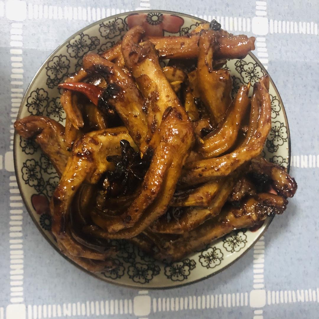 酱香鸭掌