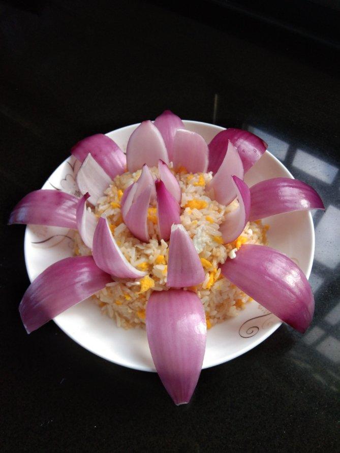 美丽富贵的金银炒饭