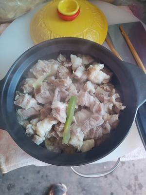 酸菜羊肉煲的做法 步骤5