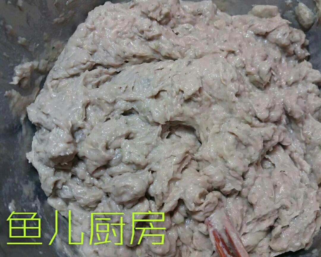 双丝黄鱼小鲜肉──鱼儿厨房私房菜的做法 步骤10