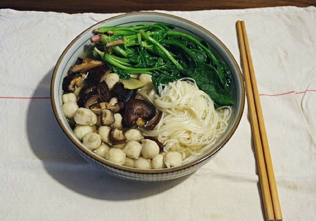 鱼丸素面