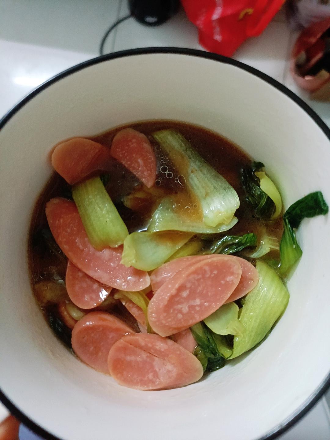 上海青炒火腿肠