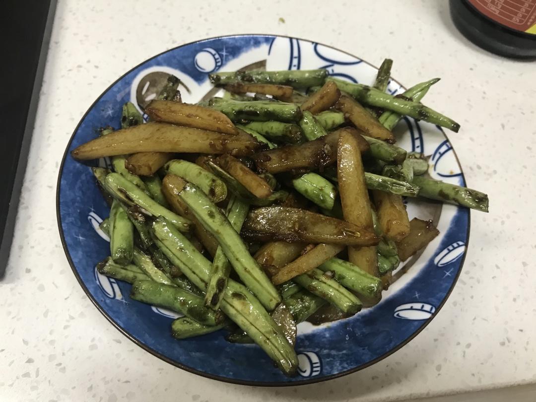 土豆烧豆角