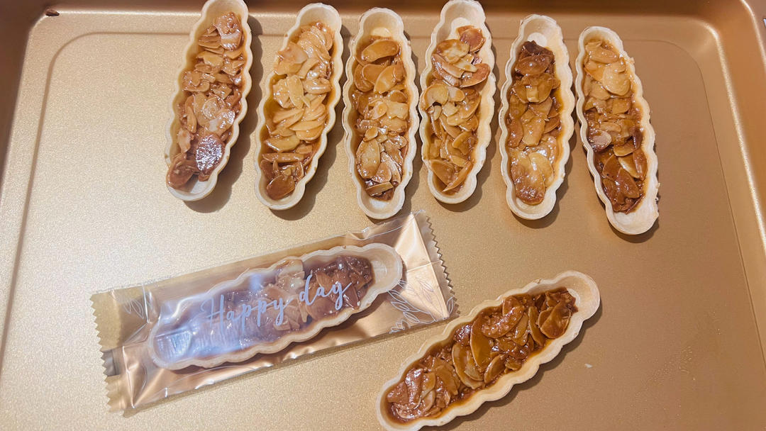 焦糖杏仁糯米船