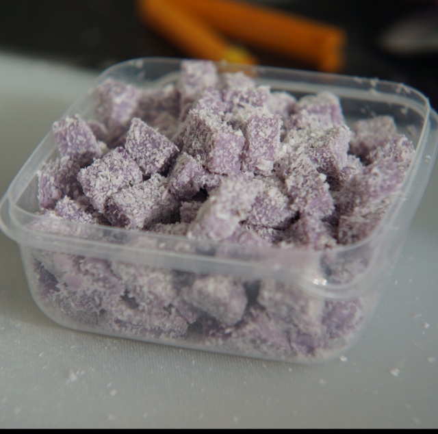 紫薯椰香凉糕