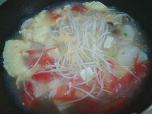 鲜美菌菇三鲜汤的做法 步骤5