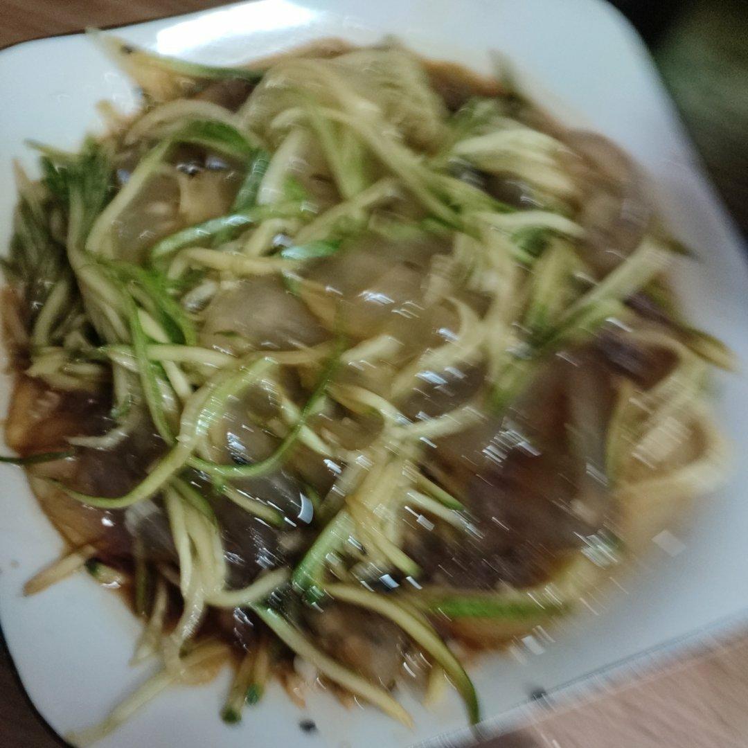 凉拌东北拉皮