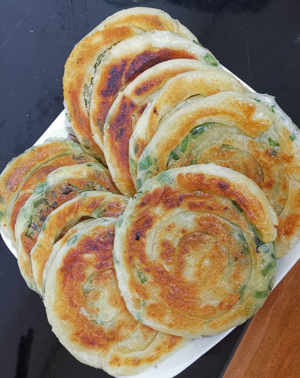 ctrl8做的饺子皮版葱油饼