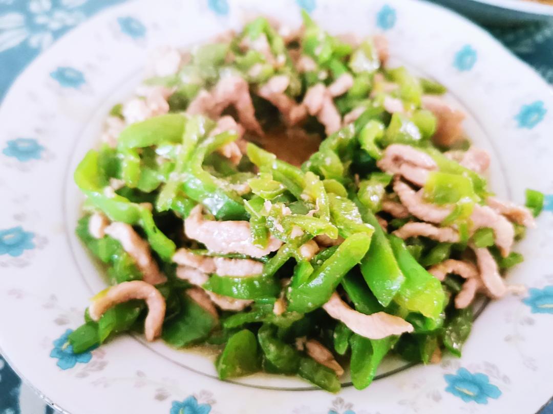 ‼️好吃到舔盘的青椒肉丝盖浇饭