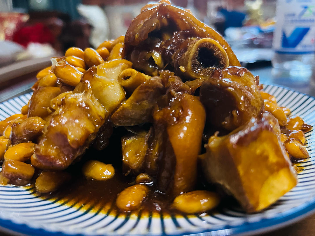 黄酒黄豆红烧猪蹄-被黄磊馋哭版