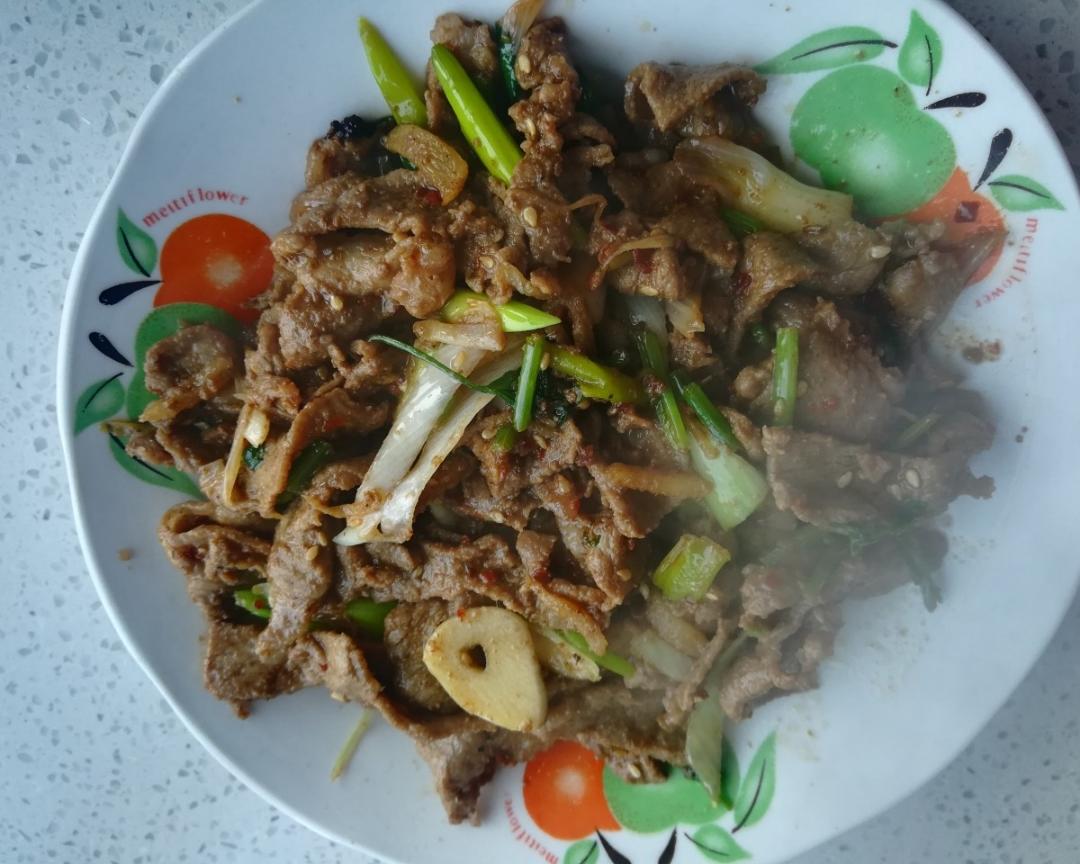 下饭最佳的孜然羊肉的做法