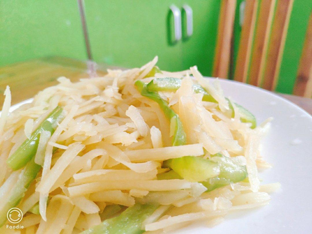 青椒土豆丝
