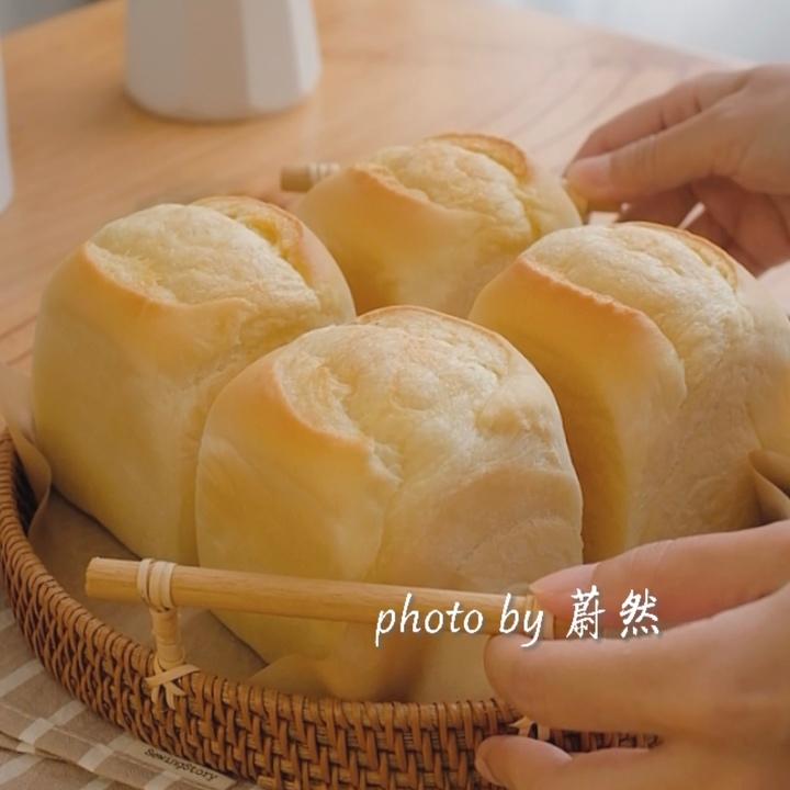 纯奶手撕吐司的做法 步骤1