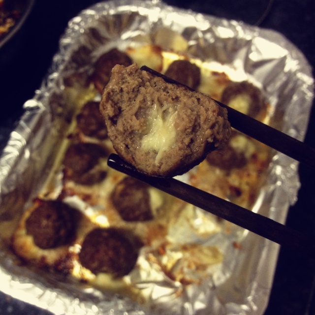 会爆浆的芝士牛丸/牛肉汉堡包