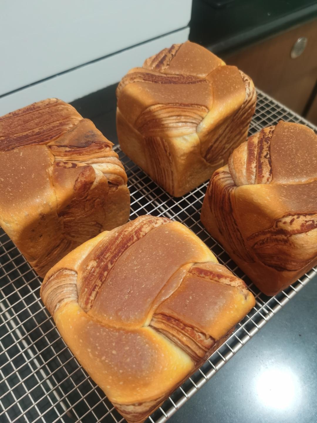 大理石红豆吐司//雀巢甜蜜之家食谱