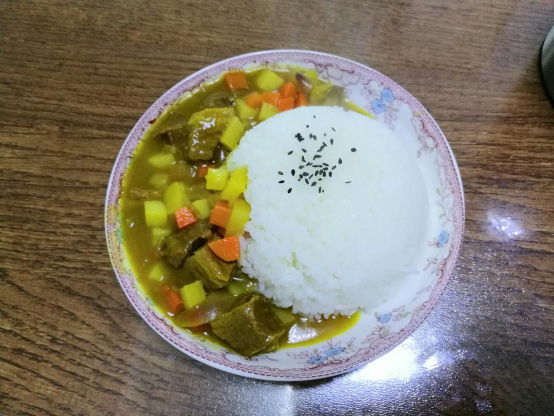 和风咖喱牛肉饭