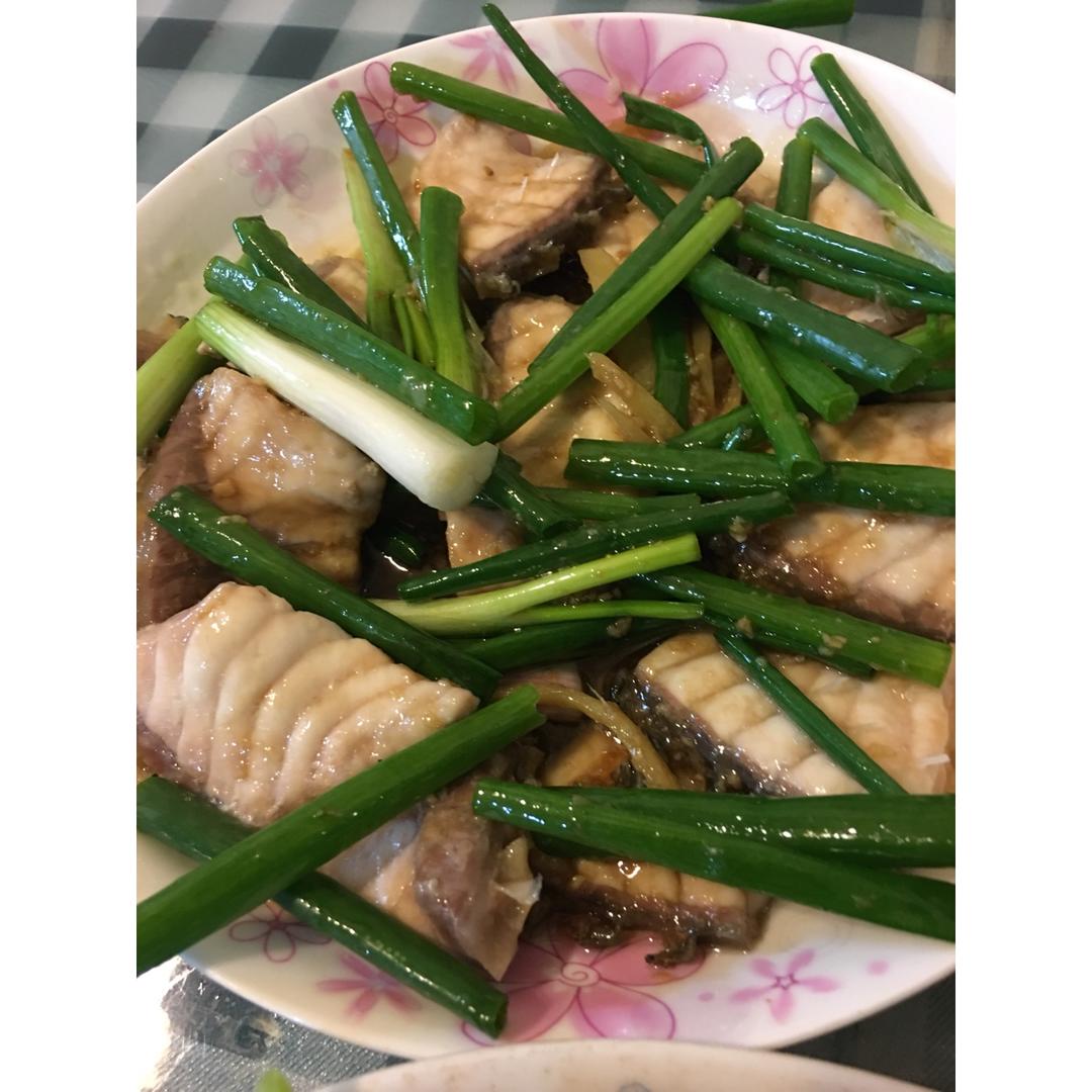 葱油脆肉鲩
