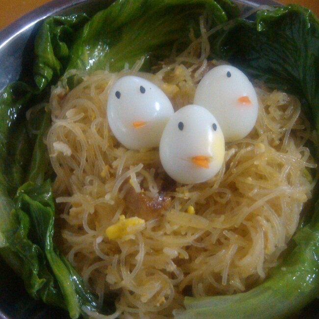 饥饿的小鸟面条