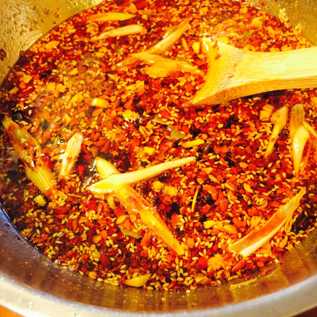 秘制川式辣椒油的做法