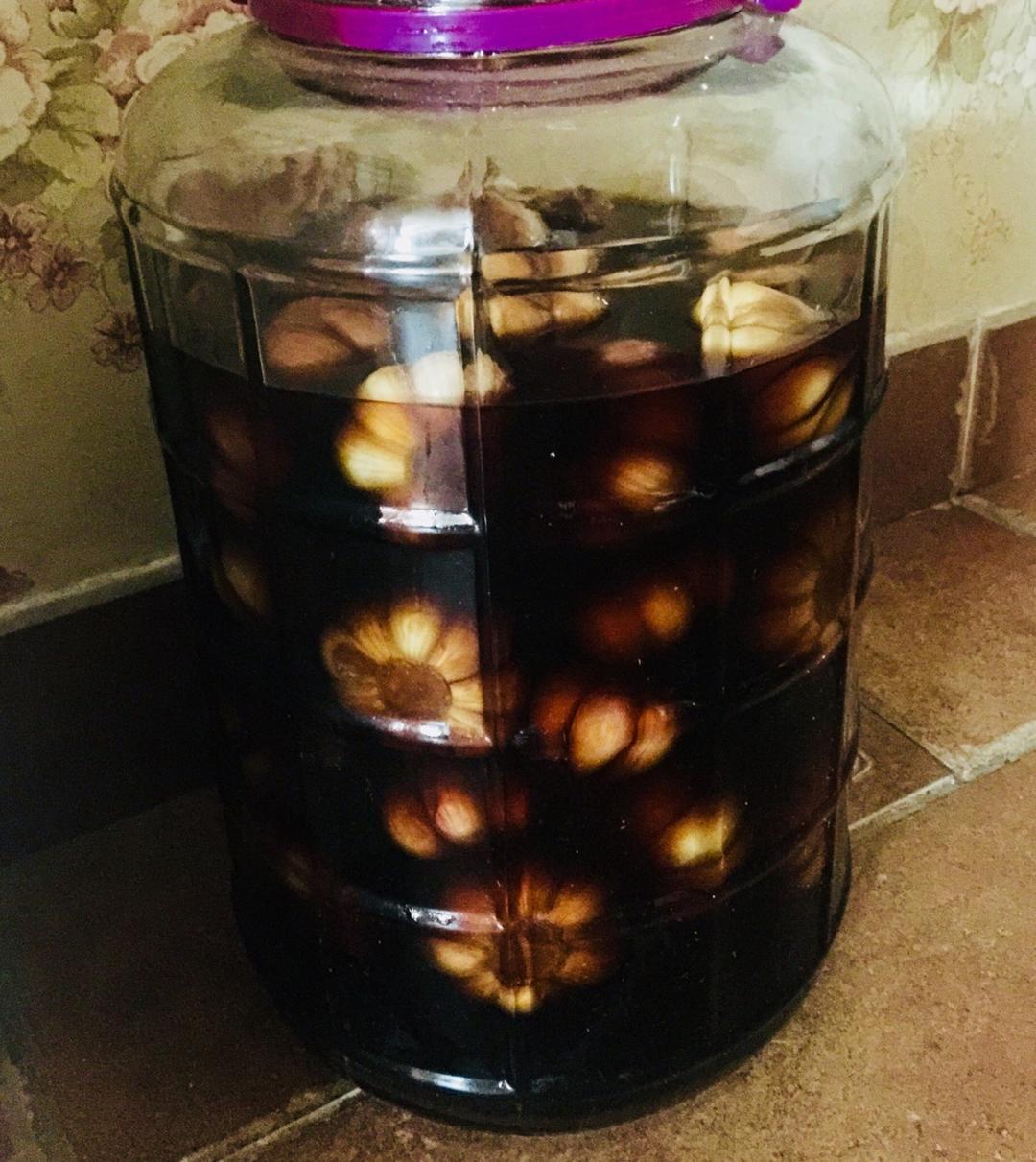 腌甜蒜糖蒜