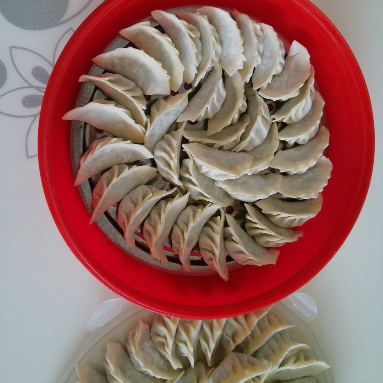 韭菜猪肉饺子(最简单最好吃又最多汁的饺子)