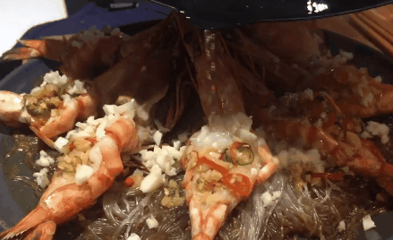 年夜饭之花开富贵虾的做法 步骤7