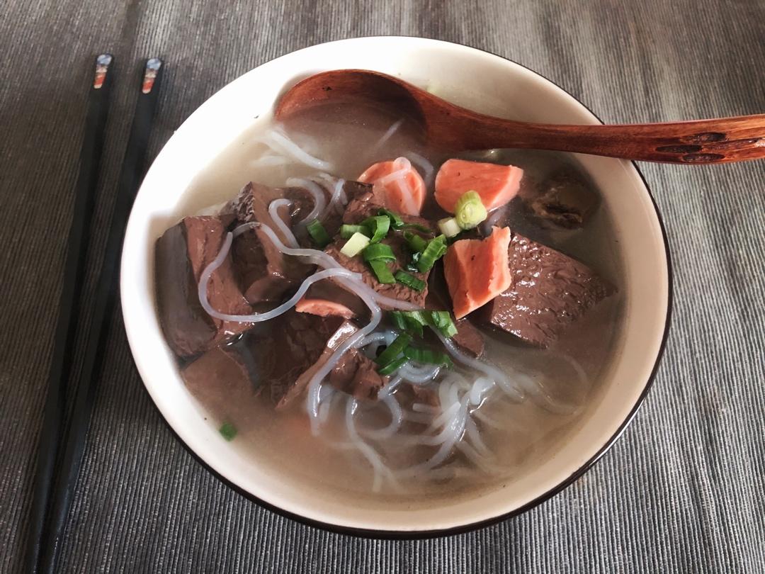 鸭血粉丝汤（无浓汤宝）