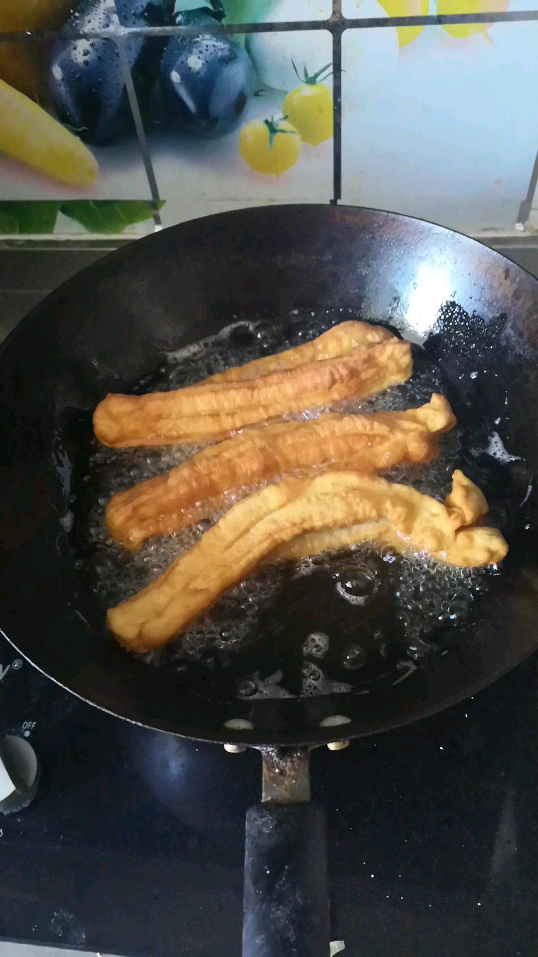 自制蓬松酥脆大油条