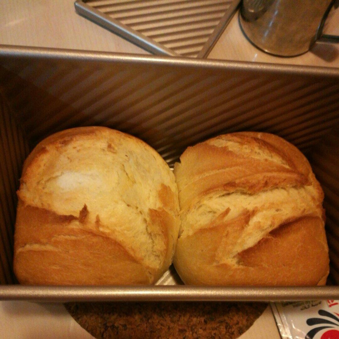 用烤箱烤面包--经典白吐司