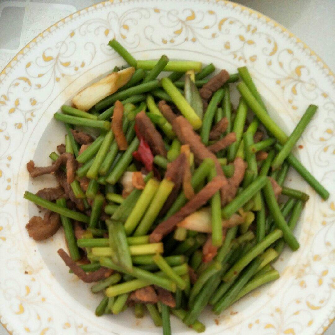 蒜薹炒肉丝