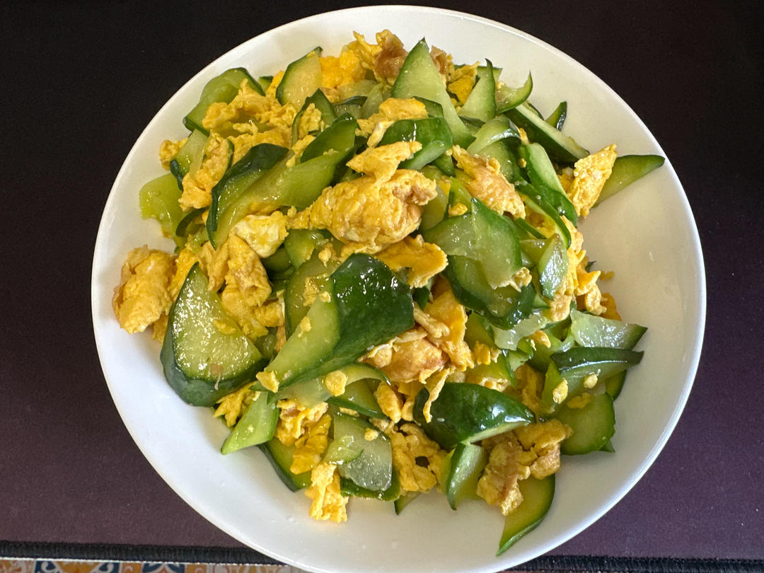 黄瓜炒鸡蛋 （青瓜炒鸡蛋）
