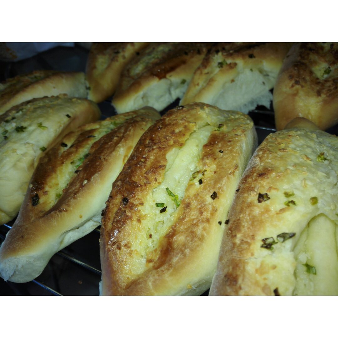 蒜香面包