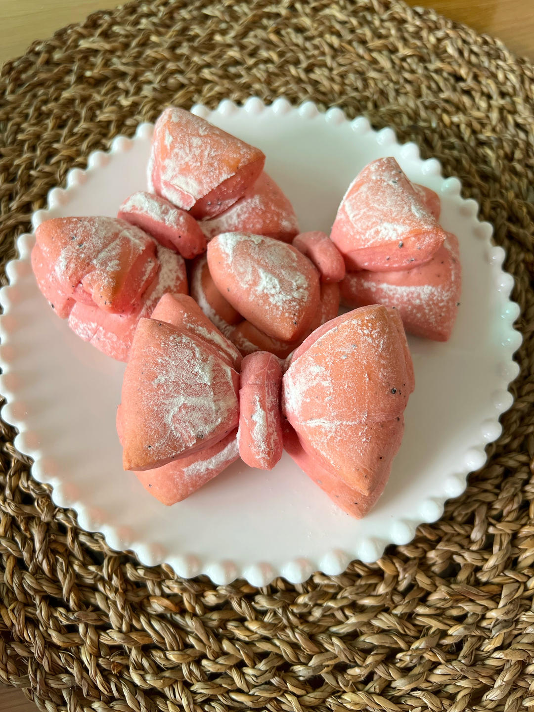 老夫的少女心蝴蝶结面包