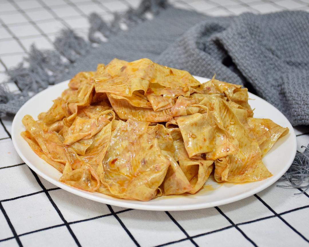 香辣豆皮的做法