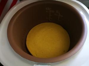 简易版电饭锅蒸蛋糕的做法 步骤7