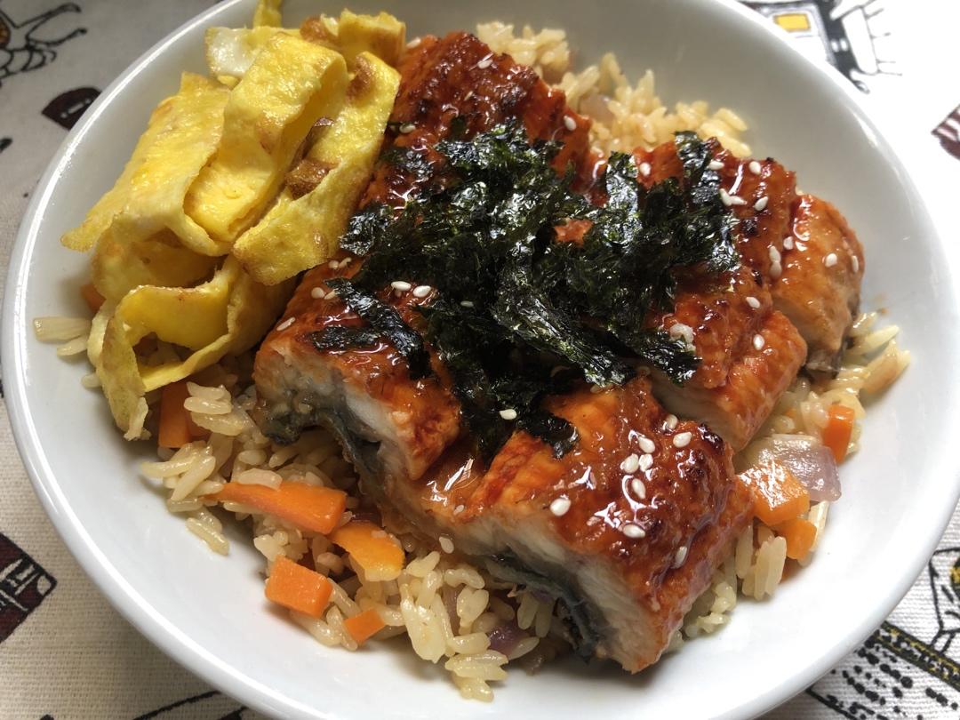鳗鱼饭