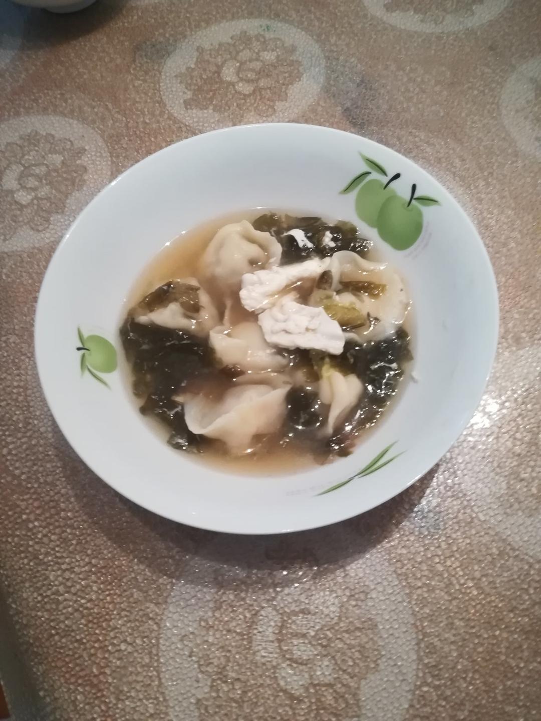 胡萝卜香菜肉饺子/馄饨