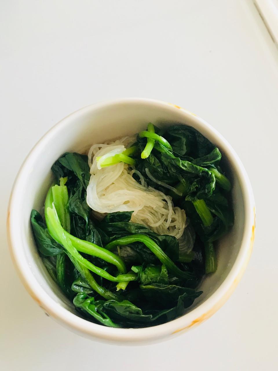 凉拌菠菜粉丝