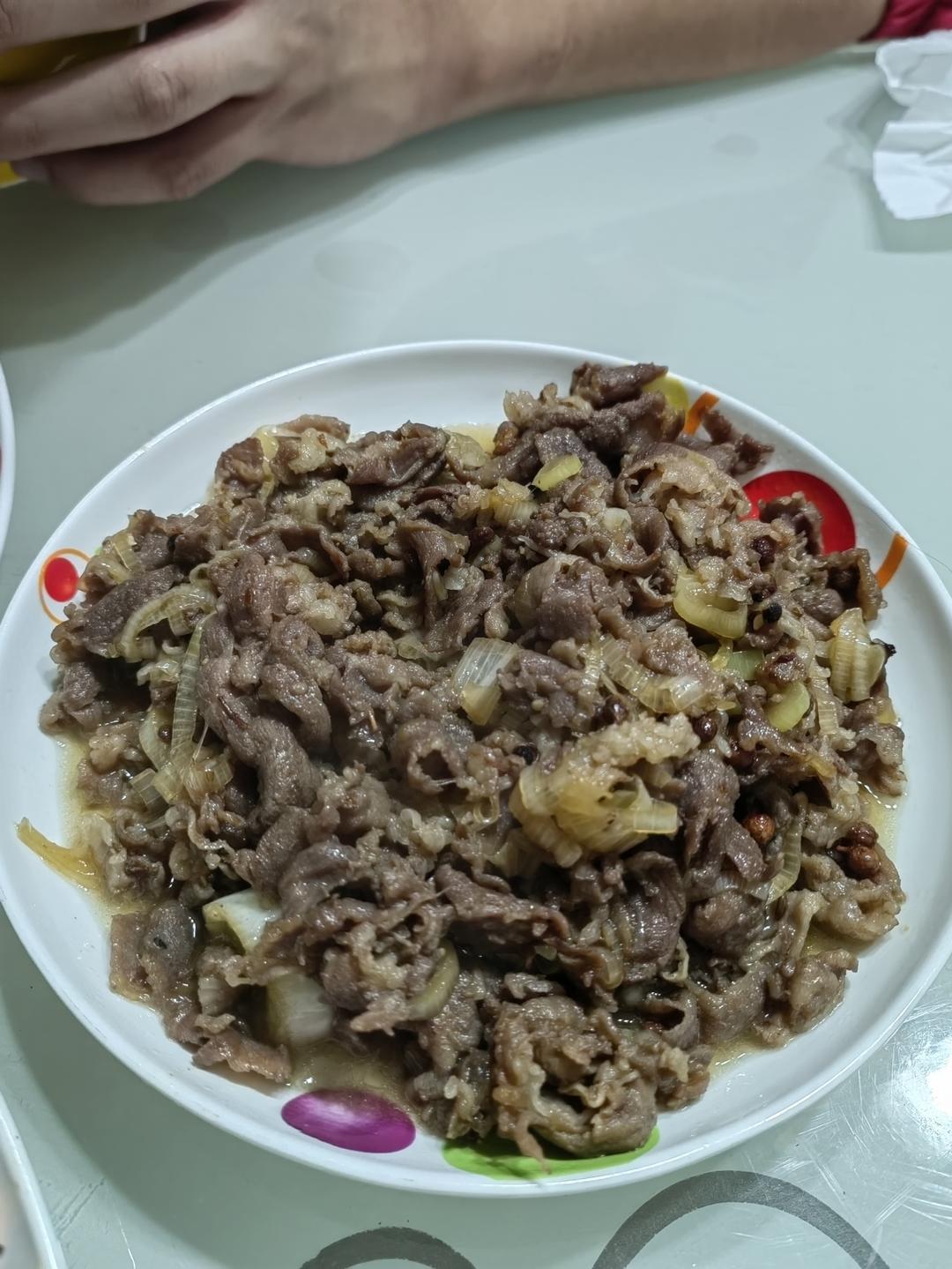 不放一滴油 / 快手葱椒羊肉——健康低卡家常菜