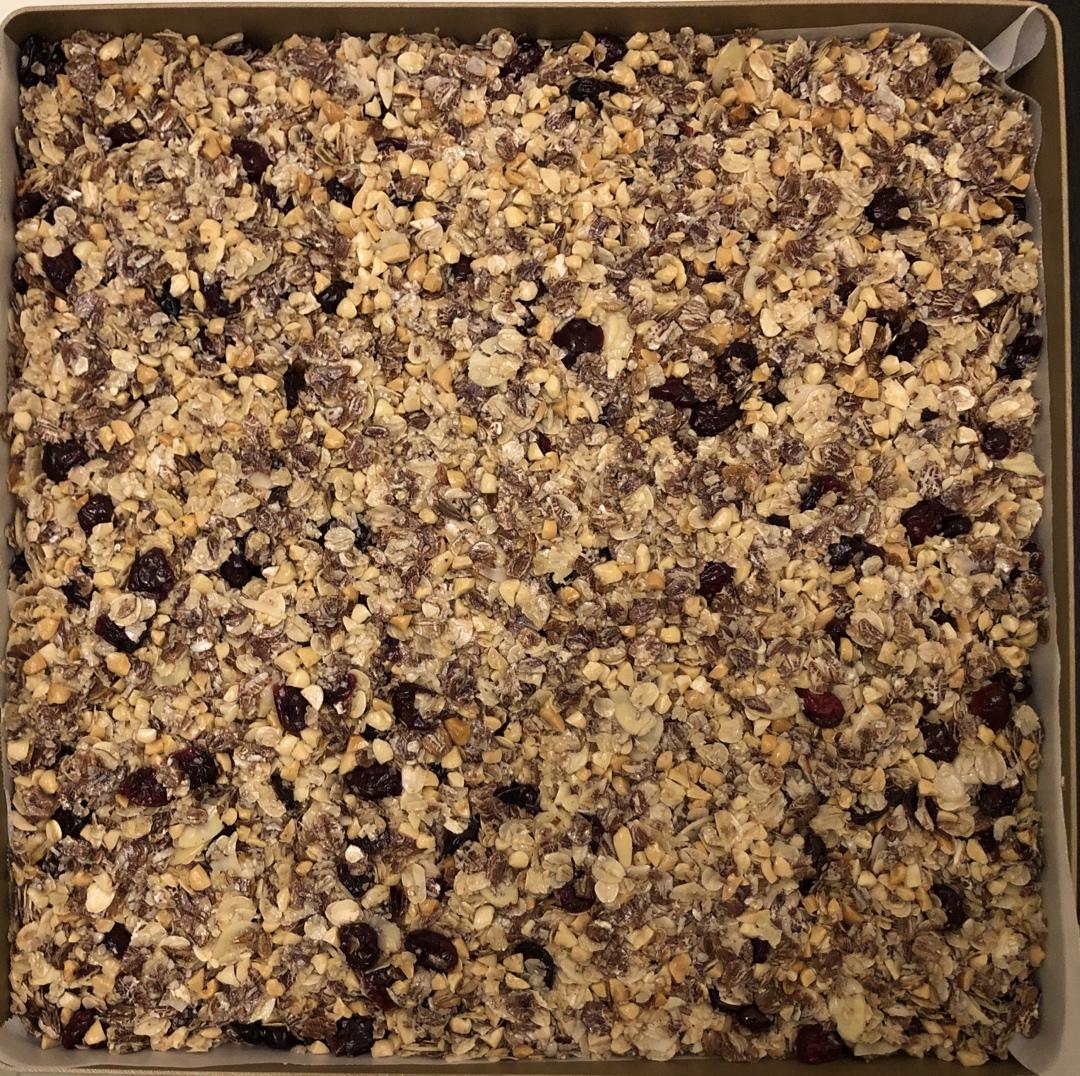 燕麦早餐能量棒，10分钟搞定，又香又酥